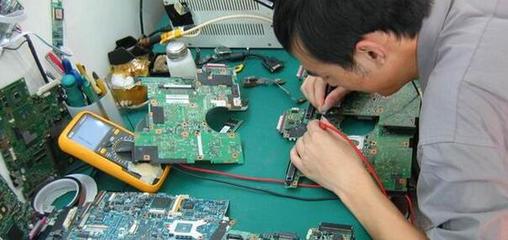 鄭州電腦維修培訓學校如何選？這份放心指南助您一臂之力